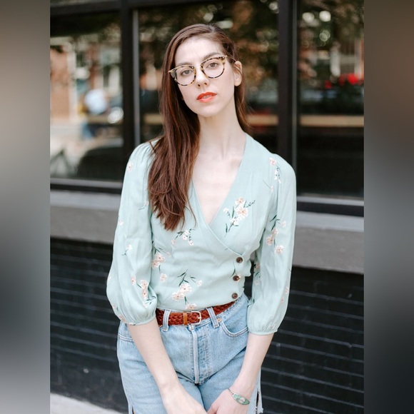 Astr Long Sleeve Blouse Women's Sage Multi Floral Side Button Blouse - Picture 5 of 16